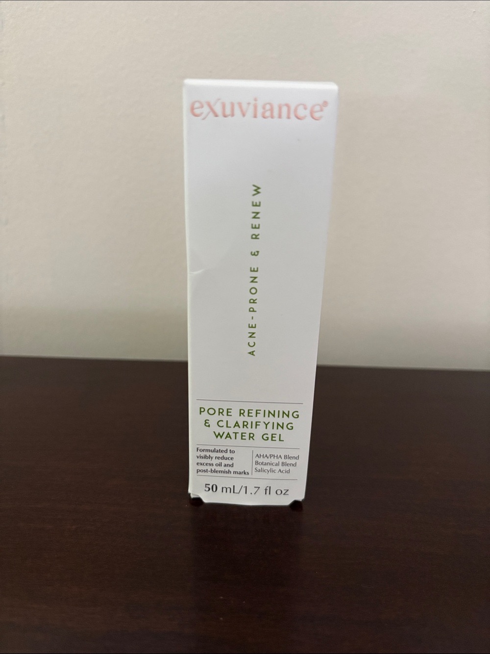 Exuviance Pore Refining & Clarifying Water Gel — White